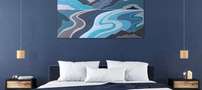 Choosing the Perfect “Nikki Silk Art” Original Artwork for Your Motel, Airbnb, or Holiday Rental